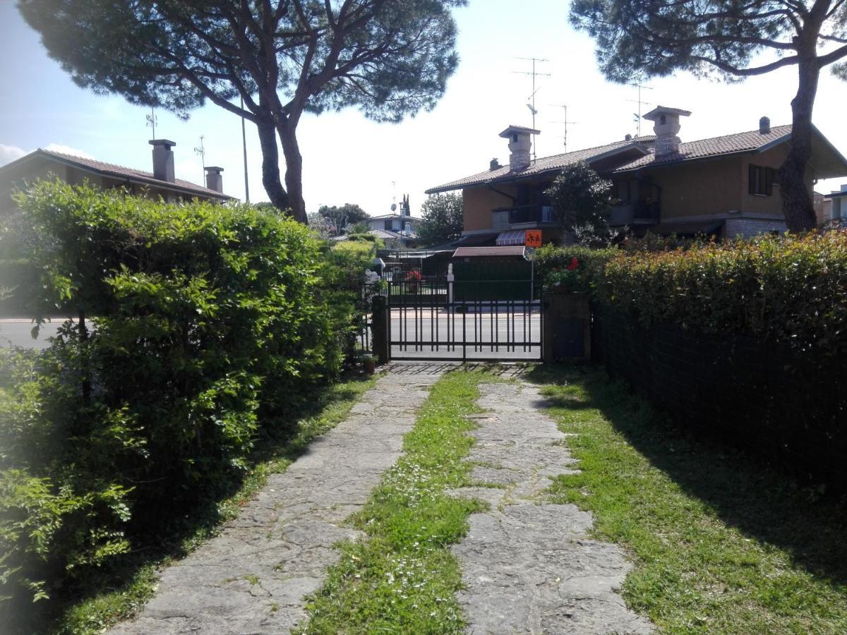Apartmán Casa Vacanza Clavel Cin Sirmione Exteriér fotografie